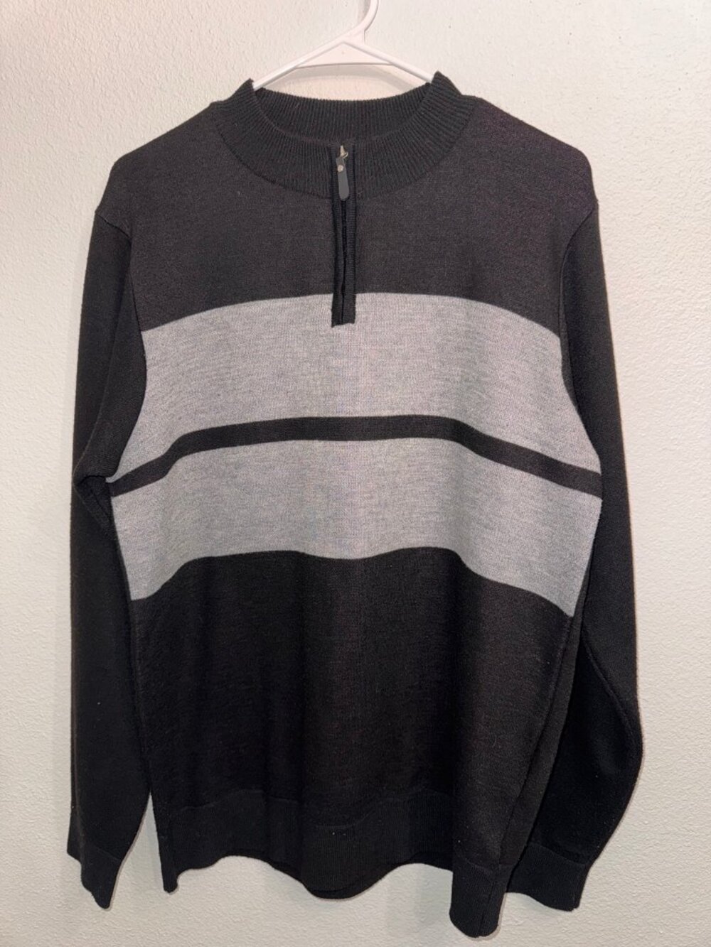 Cambridge Classics Quarter Zip Sweater Mens L Black Gray Striped